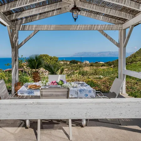 Anna E Cantina Vito Vicinissimi Riserva Dello Zingaro 別荘