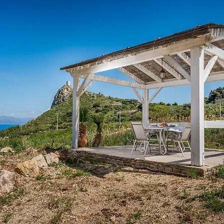 Anna E Cantina Vito Vicinissimi Riserva Dello Zingaro 別荘 *