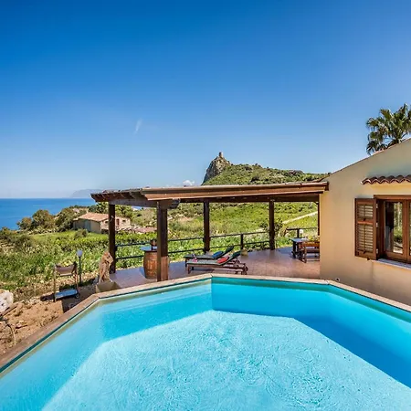 Anna E Cantina Vito Vicinissimi Riserva Dello Zingaro Holiday home