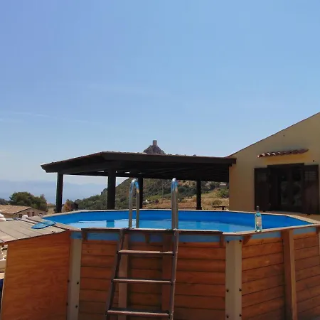 Anna E Cantina Vito Vicinissimi Riserva Dello Zingaro *